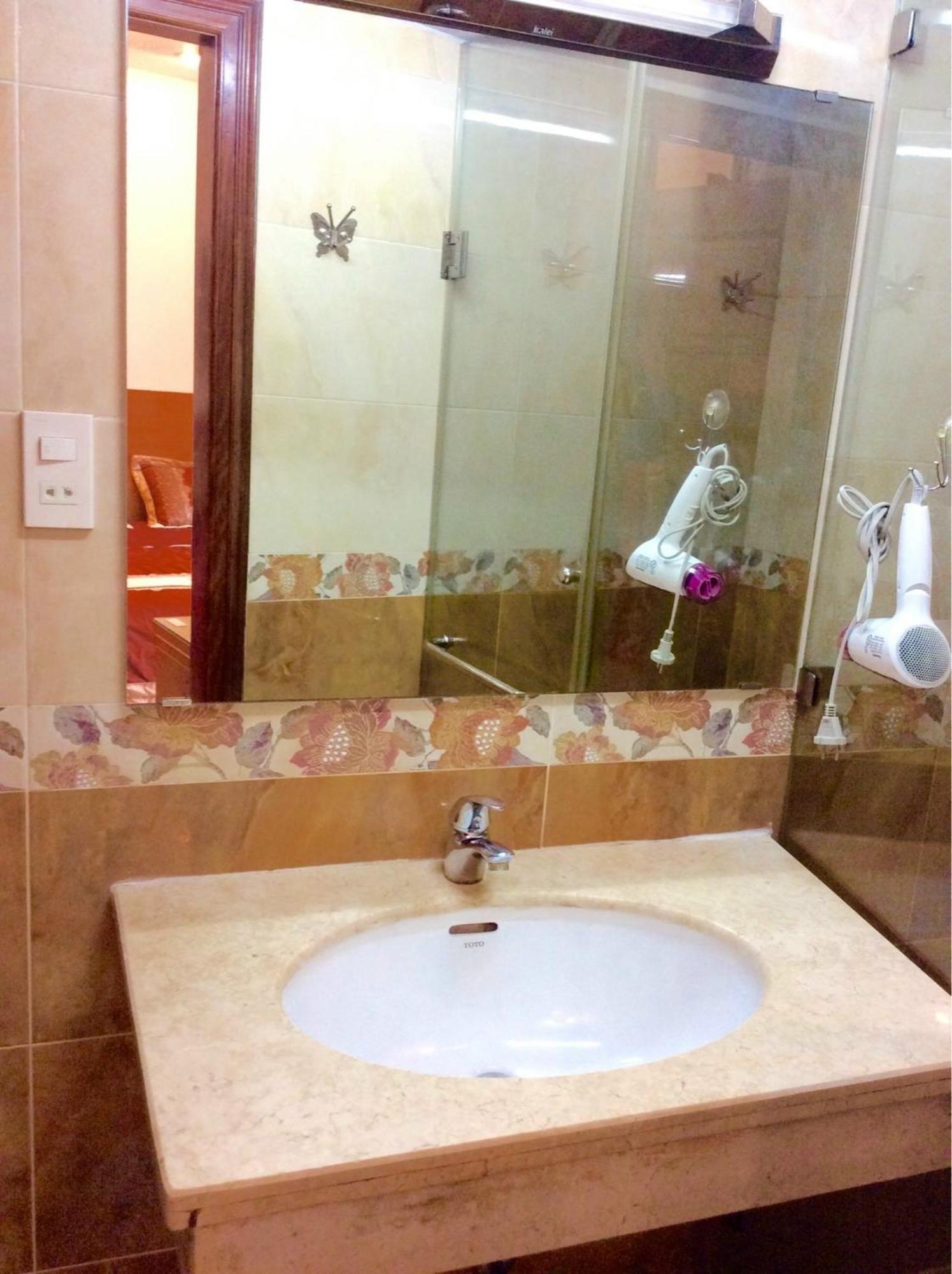 Serviced Apartment Next To The Hanoi Opera House Can Ho Day Du Tien Nghi Co Thang May Ngay Gan Nha Hat Lon المظهر الخارجي الصورة